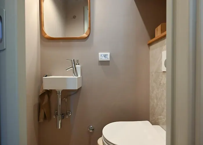 Art & Design * Ρόβινι