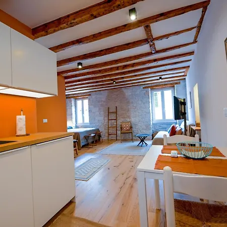 Art & Design Apartman *